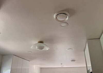 Install heat pump, runs, grills, efficient hvac system Victoria