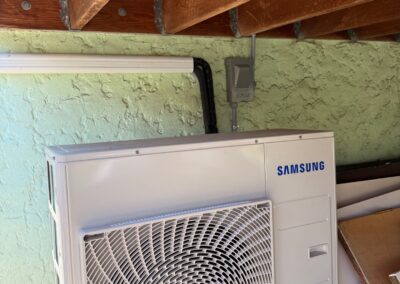 Disconnect and outdoor unit Victoria